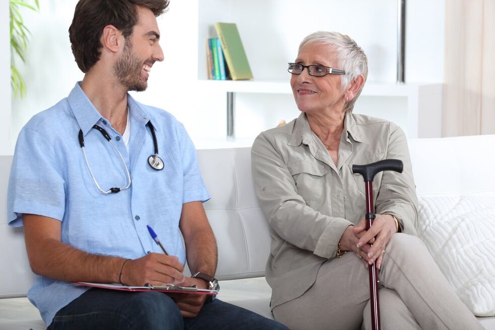 consulta com um médico para artrose do quadril